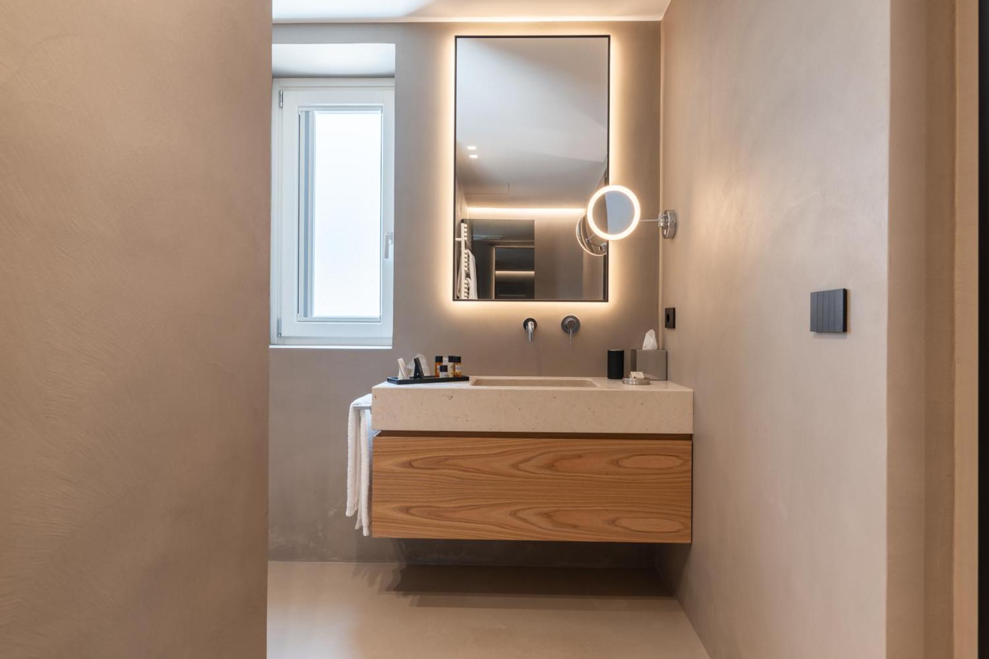 Essenza Relais Contemporaneo Bed & Breakfast Cisternino Bagian luar foto