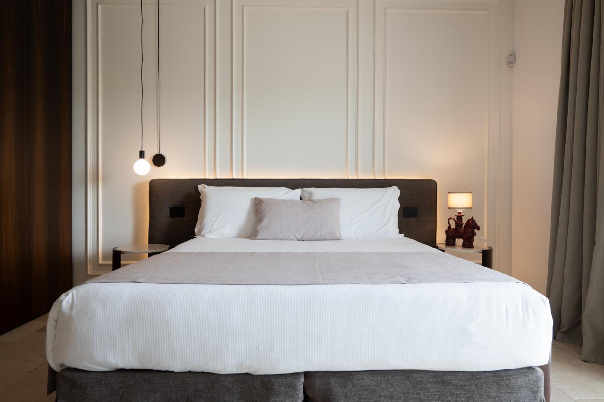 Essenza Relais Contemporaneo Bed & Breakfast Cisternino Bagian luar foto